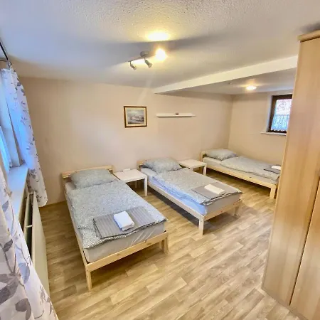 Monteurunterkunft Nesselroeden Casa de Férias